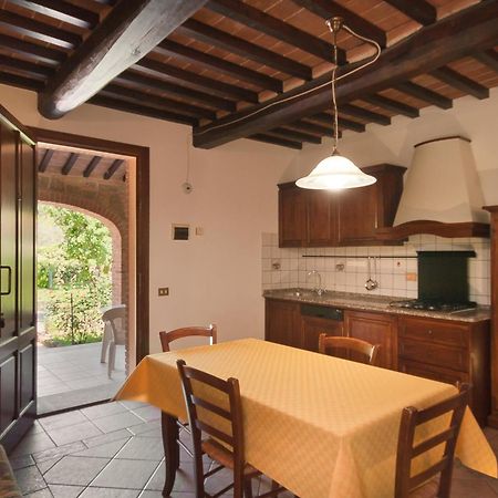 Casa Vacanze Santa Maria Монтайоне Стая снимка