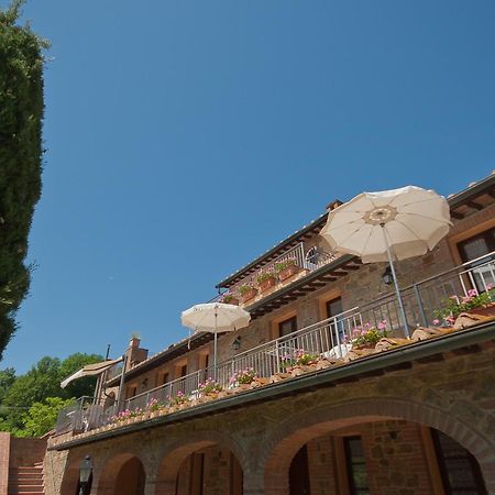 Casa Vacanze Santa Maria Монтайоне Екстериор снимка
